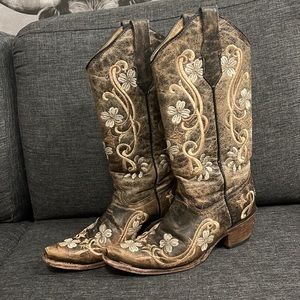 Snip-Toe Cowboy Boots